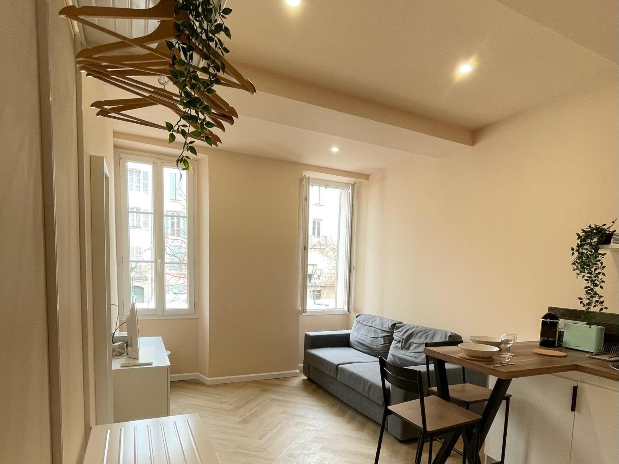 Studio Malibu Central, Lumineux Et Confortable Διαμέρισμα Ιέρ Εξωτερικό φωτογραφία